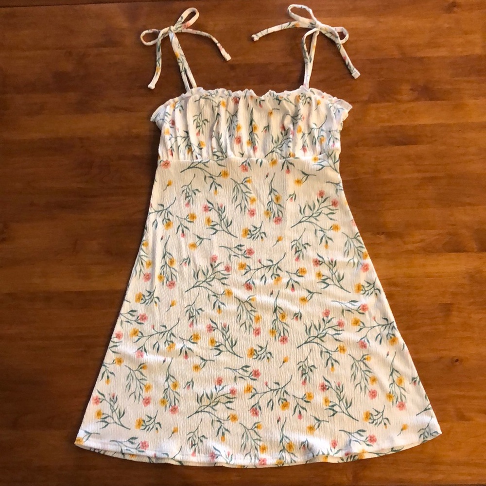 H&M Dress EUC Size XS Cottagecore - Picture 1 of 7